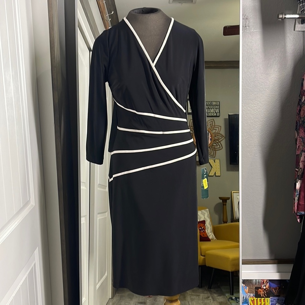 Ralph Lauren midi black and white dress Size: 12 N